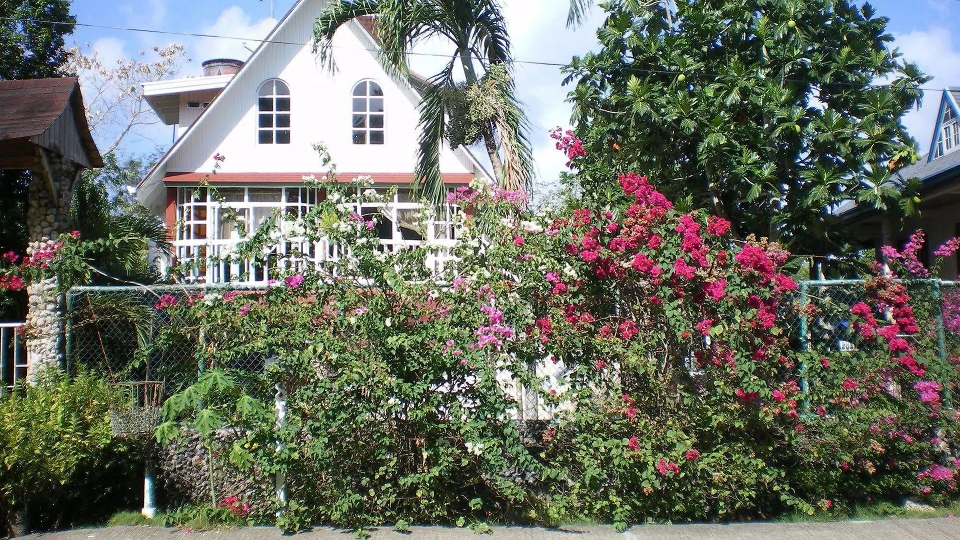 San Andres Ultd Inn Rnt # 30017
