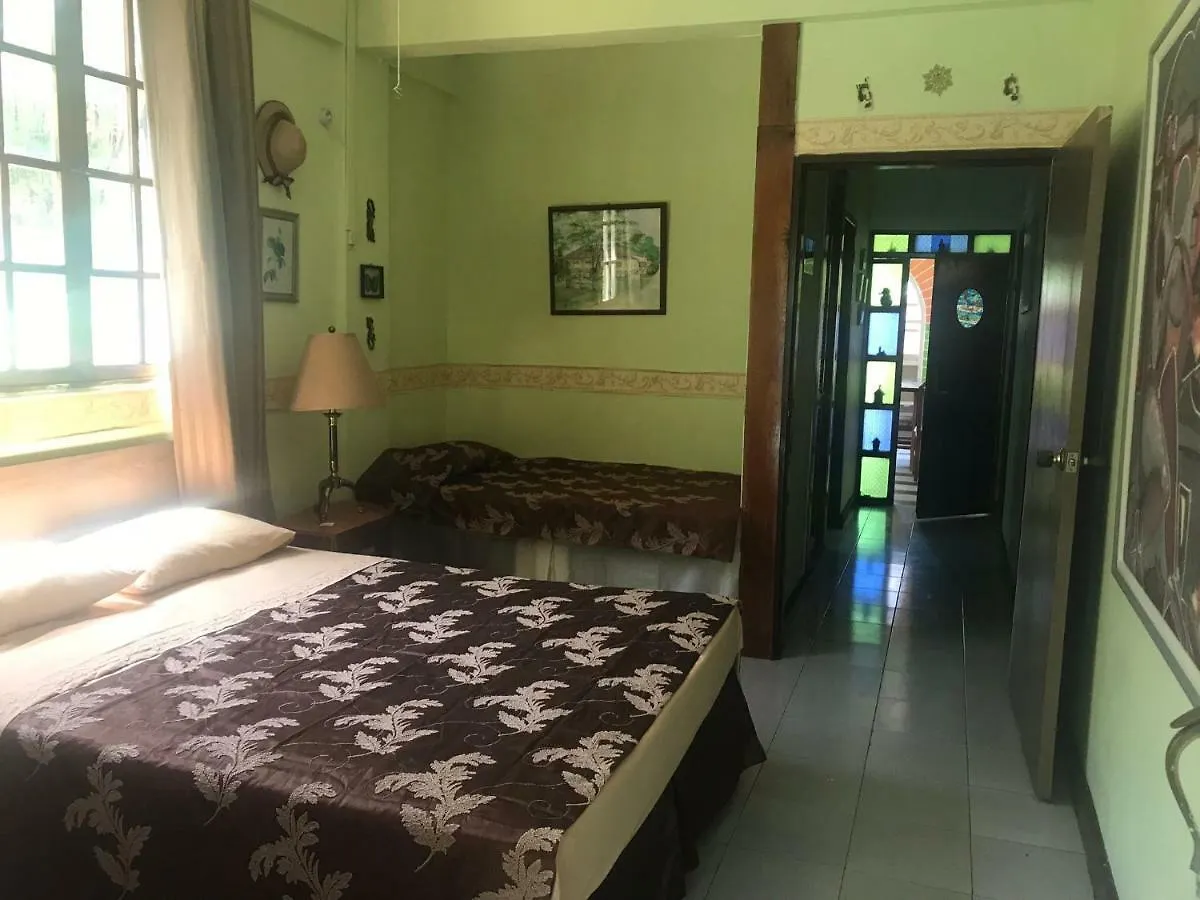 San Andres Ultd Inn Rnt # 30017 Colombia