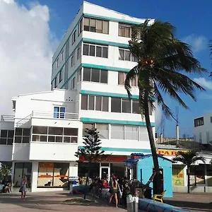 Apartamento Frente A La Playa Con O Sin Vista Al Mar Guest house